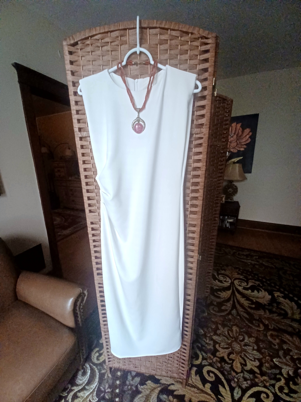 SLEEVELESS CREAM CLASSIC SHEATH DRESS-(NWOT)